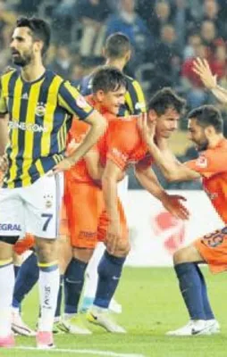 Emre gol attı tepkisiz kaldı