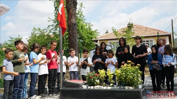 Bebek katilleri güzel sesli öğretmenimizi acımadan katletmişti! Şehit öğretmen Şenay Aybüke Yalçın vefatının 5. yılında kabri başında anıldı! - 9