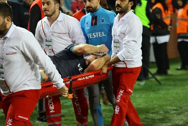 Trabzonspor, 75 dakika 10 kişi oynadığı maçta Alanya’yı yıktı-5