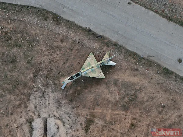 Suriye'den çarpıcı kareler... Tel Rıfat'ta hastane altlarında terör tünelleri! Tuzaklar, ele geçirilen patlayıcılar... - 24