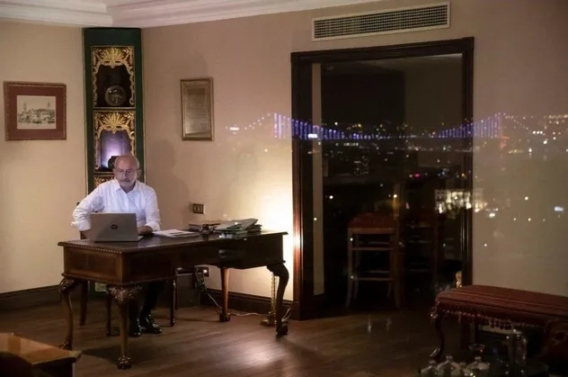 Hilal Kaplan'dan CHP'ye: Önce kendi içinizdeki meselelerinizi çözün! CHP'den büyük trol mü var?
