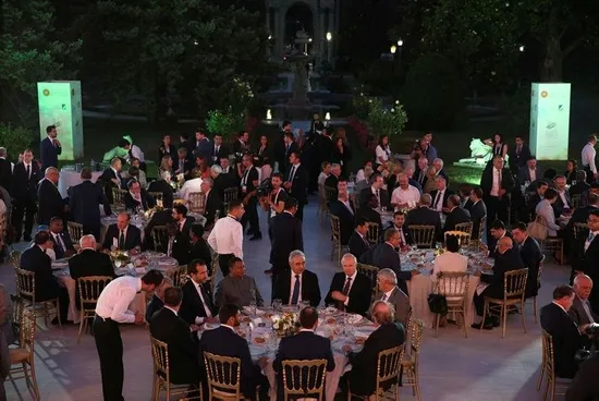 Bakan Albayrak enerji devlerini Dolmabahçe'de ağırladı-4
