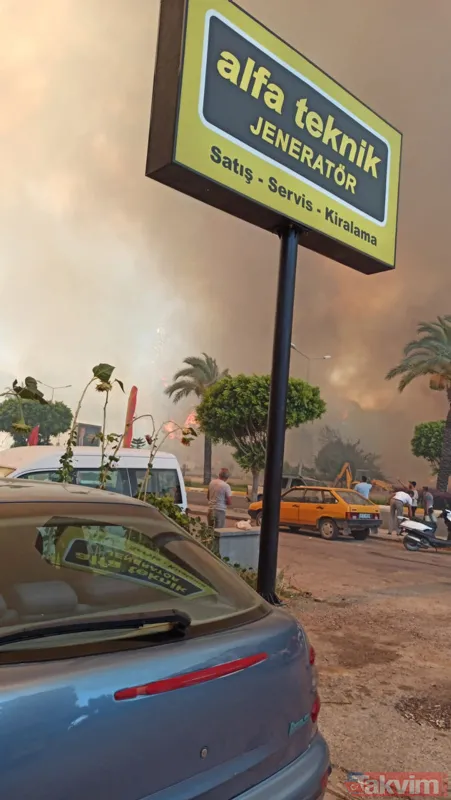 SON DAKİKA: Antalya Manavgat alevlere teslim oldu! İşte yürek yakan kareler - 31