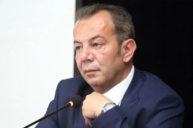 CHP'li Tanju Özcan'dan AK Partili kadın meclis üyesine ahlaksız sözler: Bana niye el sallıyorsunuz, ben evli barklı adamım