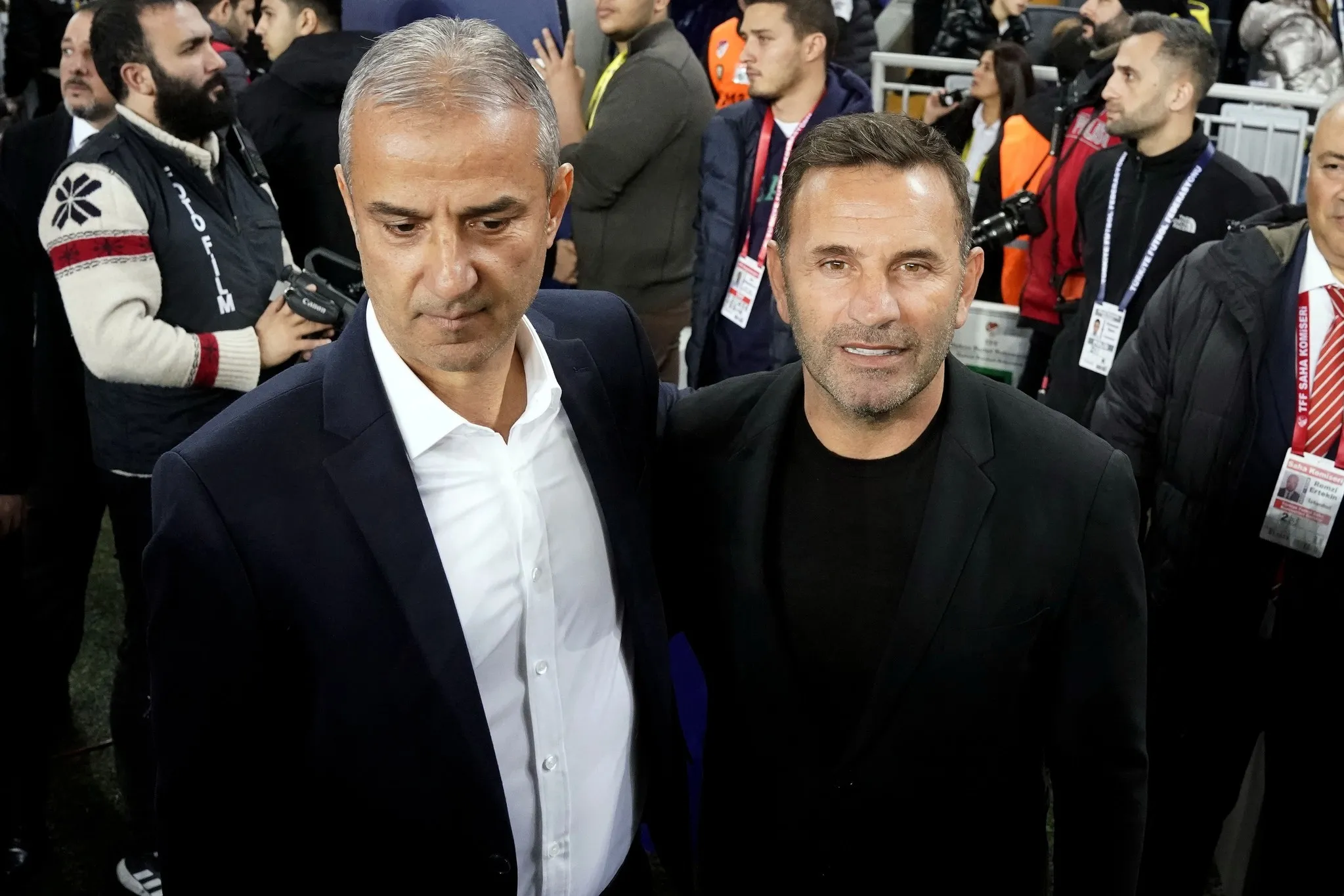 Fenerbahçe'de İsmail Kartal'dan camiayı şoke eden karar! - 12