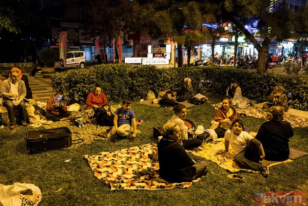 İstanbul'da 5.8'lik deprem sonrası milyonlar sokaklara akın etti! İşte İstanbul'dan kareler... - 32