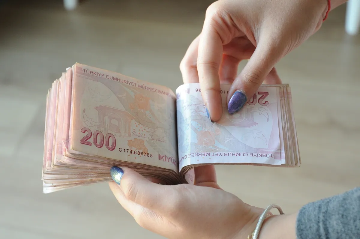Emekliye 3 bin 552 liraya varan fark ödemesi 7 Ağustos'ta yapılacak! Kim, ne kadar alacak?-4
