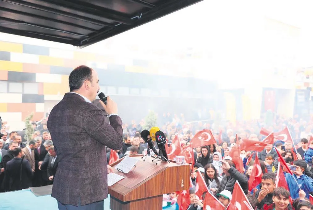 Konya Büyükşehir’den bir günde 6 ilçeye 8 yatırım