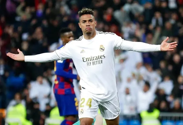 Fenerbahçeli kurmaylar santrfor takviyesi için harekete geçti: Real Madrid'den Mariano Diaz, Leicester'dan Iheanacho-2
