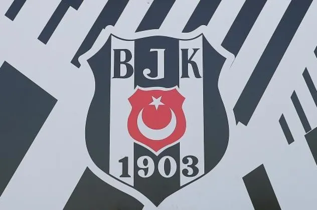 Beşiktaş'ta Önder Karaveli'nin ardından yardımcı antrenör Serdar Topraktepe'nin de COVID-19 testi pozitif çıktı
