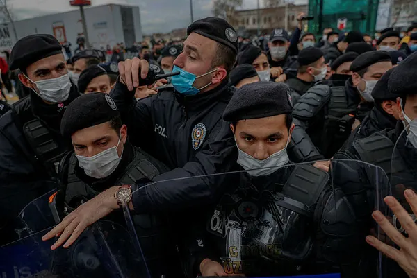 Boğaziçi provokasyonuna ODTÜ'lü akademisyenlerden destek!-2