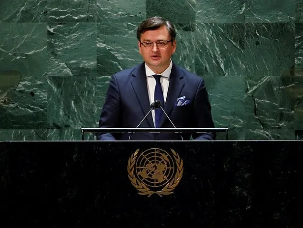 Ukrayna, Rus hava savunma sistemlerini Bayraktar TB2 Silahlı İnsansız Hava Araçları ile böyle vurdu-4