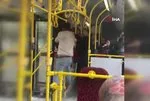 Kadıköy’de tek oturmak isteyen şahıs otobüsü birbirine kattı! O anlar kamerada
