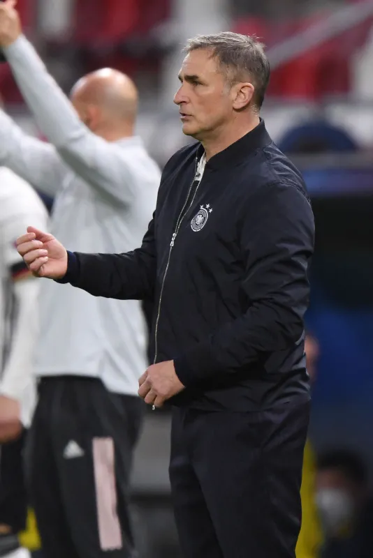 stefan-kuntz-kimdir-a-milli-futbol-takimi-yeni-teknik-direktoru-stefan-kuntz-kac-yasinda-nereli-hangi-takimlari-calistirdi-1631618829054.jpg Stefan Kuntz kimdir? A Milli Futbol Takımı yeni teknik direktörü Stefan Kuntz kaç yaşında, nereli, hangi takımları çalıştırdı?-4