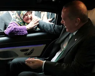Başkan Erdoğan ile yaşlı teyzenin gülümseten sohbeti