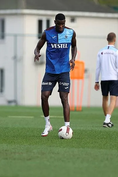 Trabzonspor Teknik Direktörü Bjelica Beşiktaş maçı öncesi oyuncularına seslendi: "90 dakika savaşalım"-4