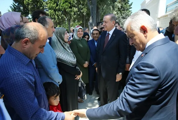 Devletin tepesi 15 Temmuz şehitliğinde-4