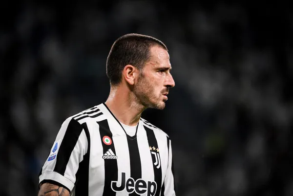 galatasaraydan-savunmaya-flas-hamle-bonucci-aslan-olacak-1662315698352.jpg Galatasaray'dan savunmaya flaş hamle! Bonucci Aslan olacak-5