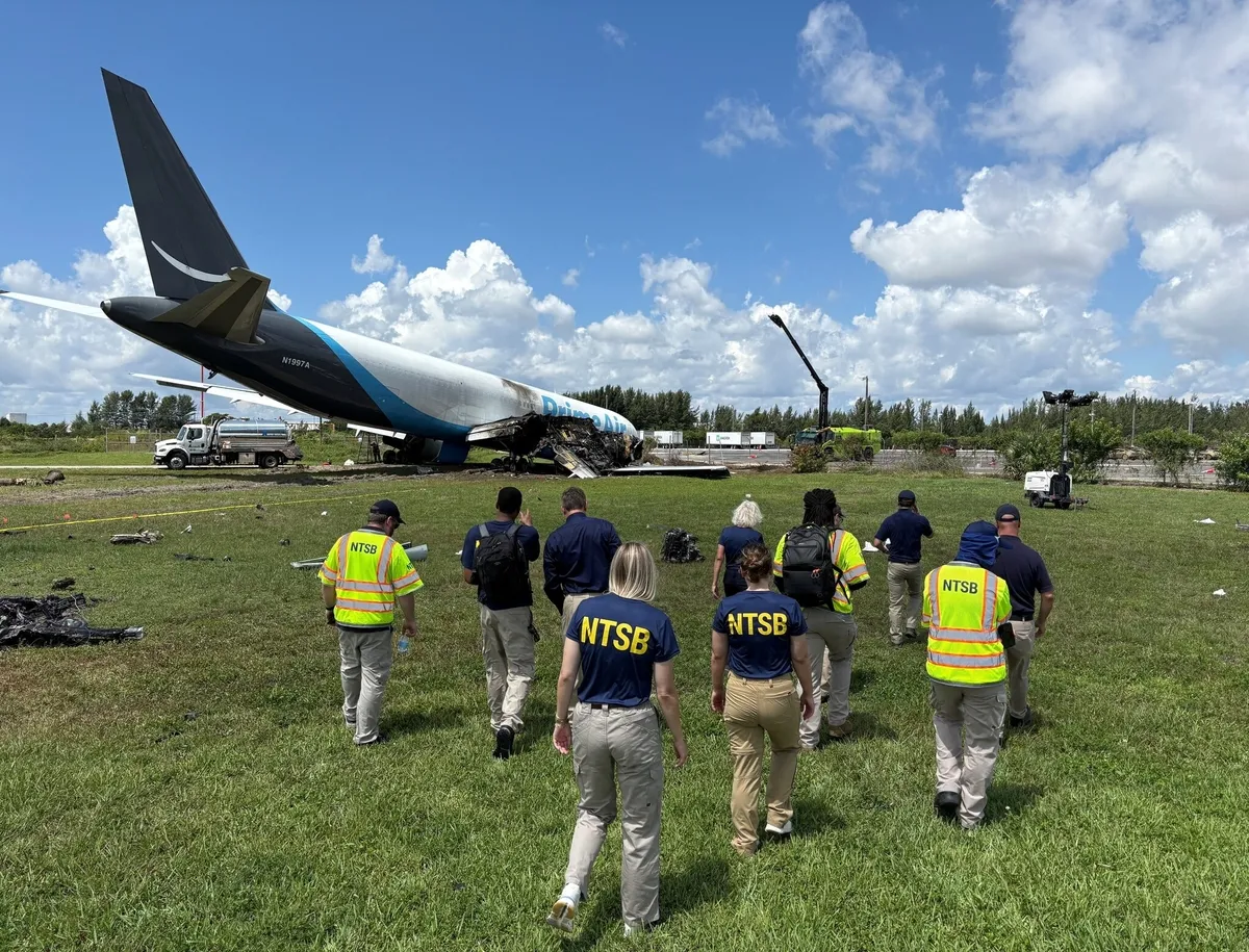 amazon-21-air-ile-operasyonlari-askiya-aldi-miamideki-kaza-sorusturuluyor-1789369823247.jpeg Amazon, Miami'de pistten çıkan Boeing 767 kazasının ardından 21 Air'le operasyonları askıya aldı-4