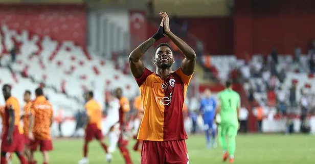 Donk diye kafayı vurdu