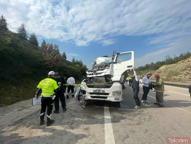 Bursa'da ölümlü kazada kamyon şoföründen akılalmaz ifade: Önümde araç vardı otobüsü görmedim-3