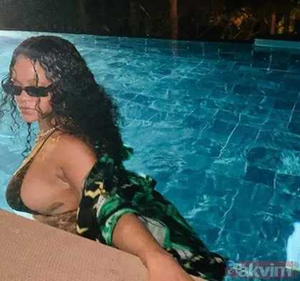 Rihanna Instagram’dan bikinili pozlarını paylaşınca... İşte çok konuşulan görüntüler