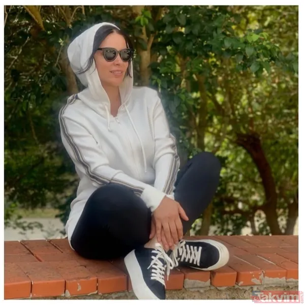 48’lik Zara’nın çöl pozu sosyal medyayı salladı! “Abla bu ne güzellik” Son halini gören bir daha baktı! 9 kilo vermişti... - 12