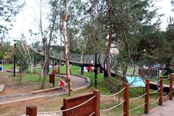 Bu yolda sadece yalın ayak yürünüyor-8