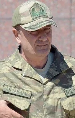 Zekai Aksakallı'nın annesi hayatını kaybetti