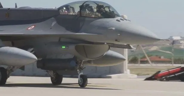 Türkiye gücüne güç katıyor! Savaş uçaklarının keskin gözü ASELPOD, Hava Kuvvetleri Komutanlığı’na teslim edildi