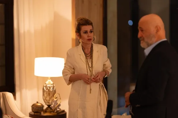 safir-4-bolum-fragmani-yayinlandi-geride-birakalim-her-seyi-1695108830091.jpg Safir 4. bölüm fragmanı yayınlandı! “Geride bırakalım her şeyi”-2