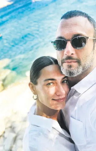 Hande Subaşı ile Alican Ulusoy, Yunanistan'da aşka geldi