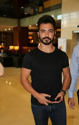 Yusuf Güney Seda Sayan'a ateş püskürdü