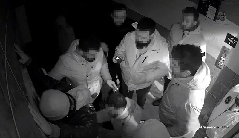 santa-maria-kilisesine-yapilan-saldiriyla-ilgili-25-kisi-tutuklandi-1706825185946.jpeg Santa Maria Kilisesi'ne yapılan saldırıyla ilgili 25 kişi tutuklandı-2