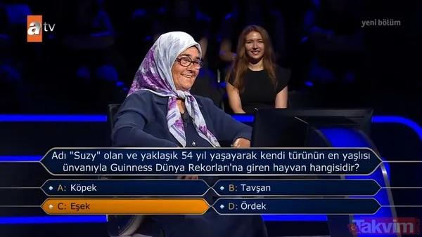 Kim Milyoner Olmak İster'de 104 bin takipçili Habibe teyze 1 milyon TL değerindeki soruyu açmayı başardı! "TDK'ya göre hangisinin içinde geçtiği deyim yoktur" sorusunda çekildi... - 13