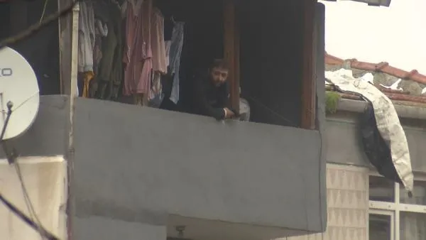 Şişli’de boşanma aşamasında olan eşini rehin alan Tugay Adak, Polis Özel Harekat tarafından etkisiz hale getirildi-2