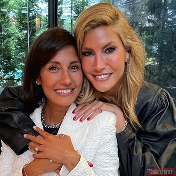 Çağla Şıkel Ve Kardeşi Berna Şıkel