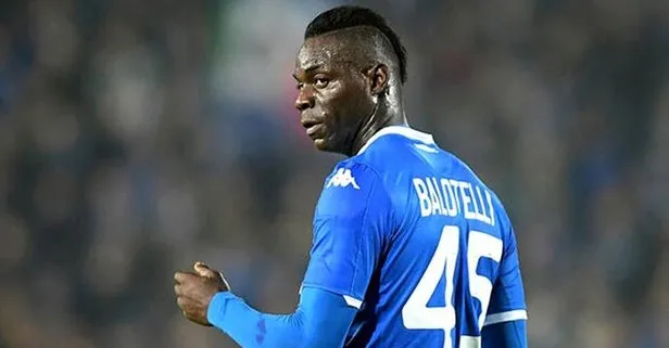 Galatasaray Balotelli Ye Cok Yakin Sari Kirmizililarin Bir Sarti Var Takvim