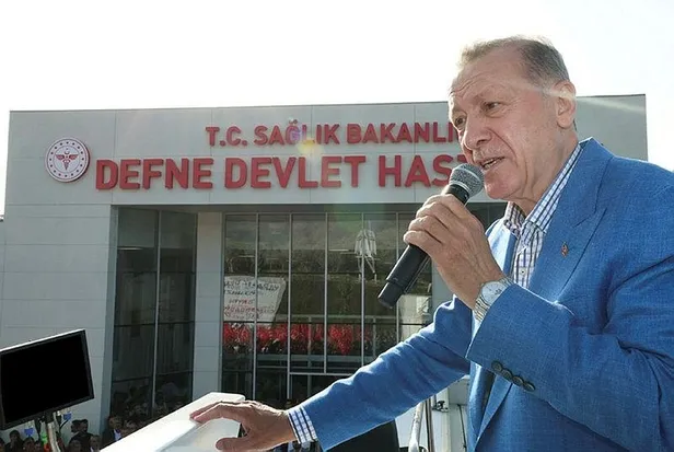 baskan-recep-tayyip-erdogan-canli-yayinda-gundeme-iliskin-onemli-aciklamalarda-bulundu-1684791695302.jpeg Başkan Recep Tayyip Erdoğan katıldığı canlı yayında gündeme ilişkin önemli açıklamalarda bulundu-9