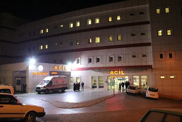 aci-olay-tas-kirma-makinesinin-icine-dusen-isci-oldu-1636398617639.jpeg Acı olay! Taş kırma makinesinin içine düşen işçi öldü-1
