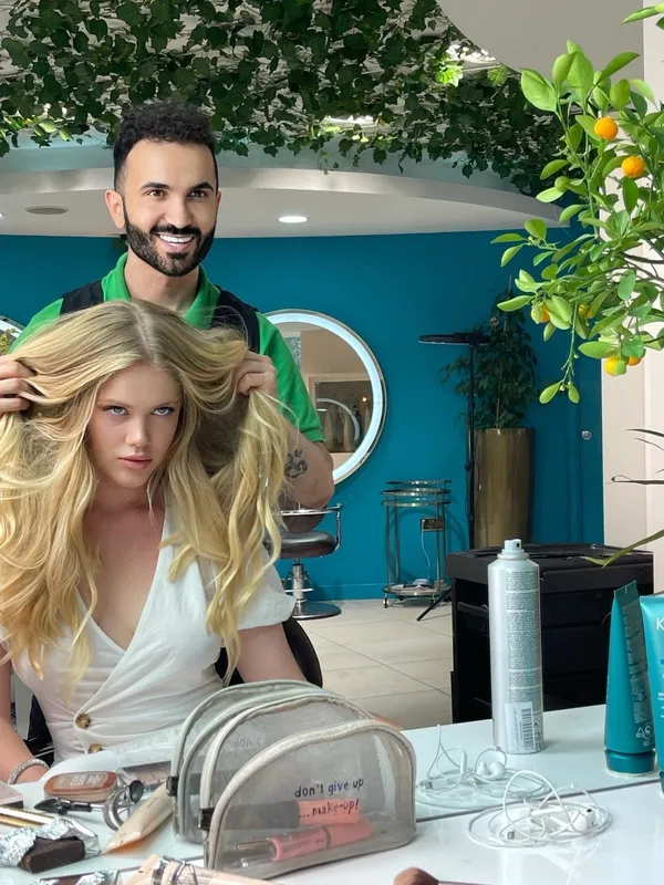 Yeni projesi için kendini Hairbysam’a emanet etti-2