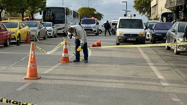 milli-sporcu-berke-inaloglu-trafikte-cikan-tartismada-silahla-yaralandi-1633713001281.jpeg Milli sporcu Berke İnaloğlu trafikte çıkan tartışmada silahla yaralandı!-2