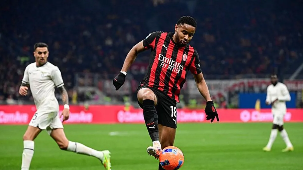 Galatasaray ve Fenerbahçe Nkunku için karşı karşıya