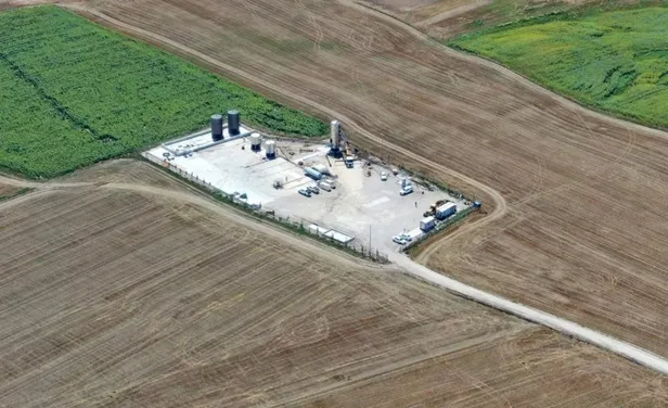 asparagas-haberleri-ile-nam-salan-babanin-hazimsiz-oglu-adanadaki-petrol-kesfi-sozcu-yazari-murat-muratoglunu-1656432692202.jpeg Asparagas haberleri ile nam salan babanın hazımsız oğlu! Adana'daki petrol keşfi Sözcü yazarı Murat Muratoğlu'nu rahatsız etti-2