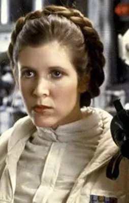Carrie Fisher hayatını kaybetti