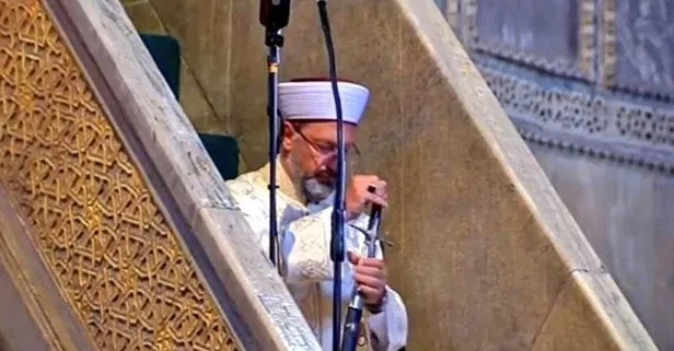 Diyanet İşleri Başkanı Ali Erbaş’tan kılıçlı hutbe açıklaması: Fethin sembolü olan camilerde bu bir gelenek