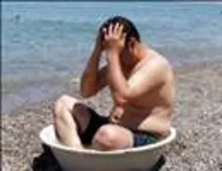 Bu İnsanlar Ne Yapıyor ?
