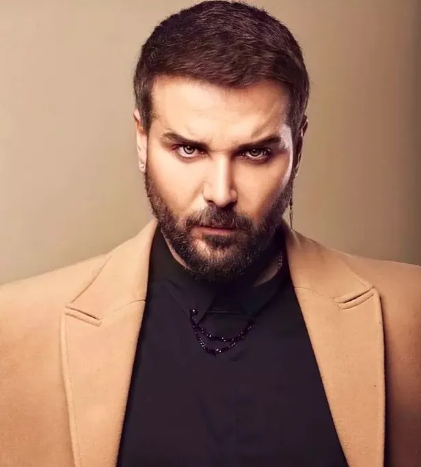 yalniz-kurt-dizisine-bomba-oyuncu-tozu-dumana-katacak-damla-colbay-kursat-alniacik-cihan-unal-da-yetmedi-oyle-bir-isim-geliyor-ki-1637309695427.jpeg Tozu dumana katacak! Yalnız Kurt dizisine bomba oyuncu! Damla Colbay, Kürşat Alnıaçık, Cihan Ünal da yetmedi! Öyle bir isim geliyor ki...-4