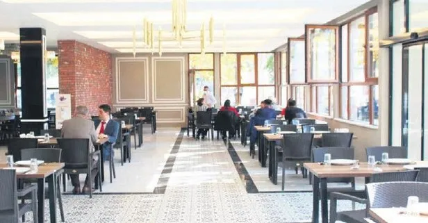CHP’li Safranbolu Belediye Başkanı Elif Köse kendi sosyal tesislerinde yemekten zehirlendi