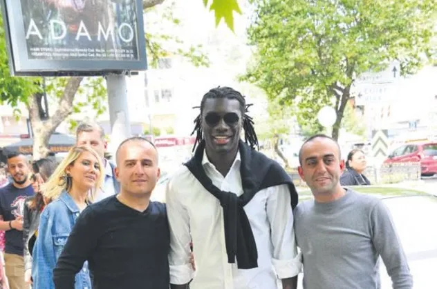 Bebek'ten Gomis geçti